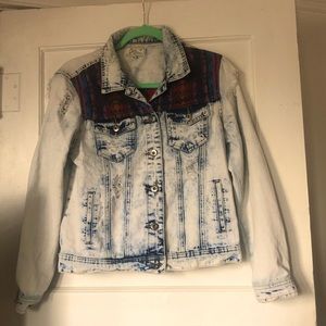 ChiQle Distressed Acid Wash Aztec Print Denim Jacket